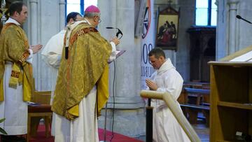 Un exjugador del Manchester United, camino al sacerdocio