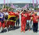 La afición española ya ha tomado las calles de Donetsk