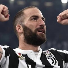 Gonzalo Higuaín sorprende con su tatuaje más 'revolucionario'