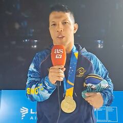 Nelson Crispín aumenta su leyenda en la natación