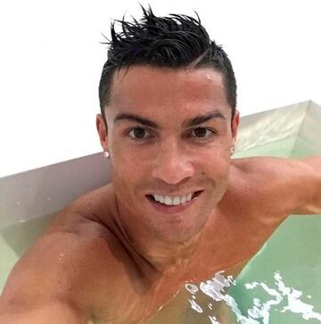 Las fotos m¨¢s graciosas del Instagram de Cristiano