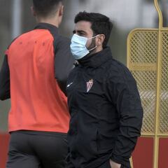 David Gallego: "La plantilla del Sporting tiene muhísimo nivel"