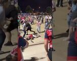 Vídeo: Aficionados de Chivas se agarran a golpes tras quedar eliminados de la Leagues Cup