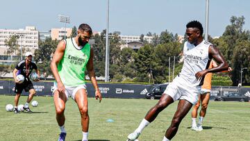LOS ANGELES, CALIFORNIA - JULY 25: Karim Benzema player of Real Madrid is training with teammate Vinicius jr at UCLA training ground on July 24, 2022 in Los Angeles, California. (Photo by Helios de la Rubia/Real Madrid via Getty Images)