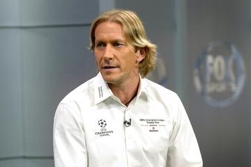 Exfutbolista que participó en 254 partidos oficiales con el Real Madrid.