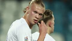 Soccer Football - UEFA Nations League - Group H - Serbia v Norway - Rajko Mitic Stadium, Belgrade, Serbia - June 2, 2022 Norway's Erling Haaland celebrates scoring their first goal REUTERS/Marko Djurica