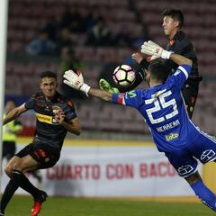 Johnny Herrera advierte: "Siempre afecta un poco la altura"