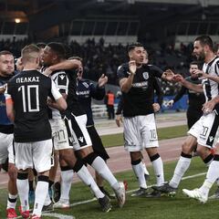 El PAOK consigue el primer doblete de su historia y su séptima Copa