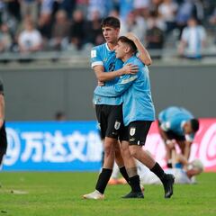 Facu pone en un compromiso al Valencia