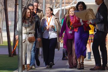 Tamara Falcó sale de un show cooking organizado en un colegio, en Alcalá de Henares (Madrid, España), a 28 de enero de 2023.
FAMOSOS;SHOW COOKING;BODA;PAREJA
Ángel Díaz Briñas / Europa Press
28/01/2023