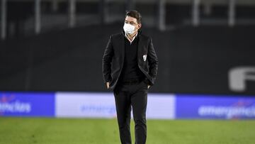 BUENOS AIRES, ARGENTINA - SEPTEMBER 05: Marcelo Gallardo coach of River Plate looks on after a match between River Plate and Independiente as part of Torneo Liga Profesional 2021 at Estadio Monumental Antonio Vespucio Liberti on September 5, 2021 in Buenos Aires, Argentina. (Photo by Marcelo Endelli/Getty Images)