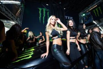 Las chicas de Monster estuvieron acompañando a los pilotos de motociclismo durante el pasado Gran Premio de Francia.