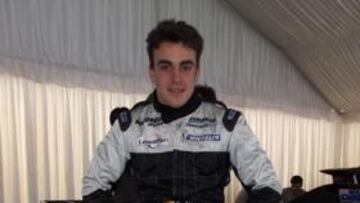 <b>AQUÍ ESTOY YO. </b>Alonso en Australia 2001, un chaval de 19 años.