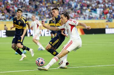 Su discreto partido empezó a levantar dudas en redes sociales sobre si el precio que pide el conjunto portugués es adecuado. 