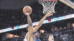 Nowitzki mete a Dallas en la final del Oeste