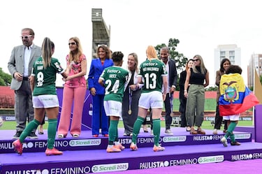 Beatriz Álvarez presencia la final del Campeonato Paulista