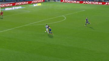 Sergi Roberto vio la roja directa, pero estar¨¢ en la final de Copa