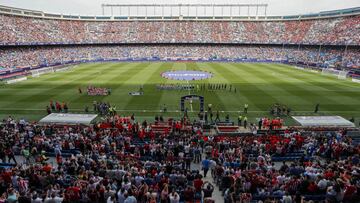 El Vicente Calder&oacute;n, durante un partido del Atl&eacute;tico de Madrid.