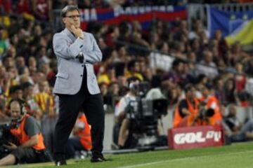 Partido amistoso Barcelona - Santos. Tata Martino.