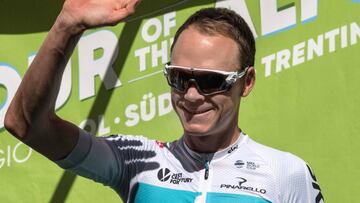 Froome, satisfecho: "Llevamos buena preparación para el Giro"