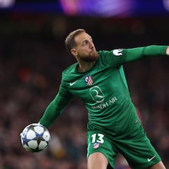 Oblak hace temblar al Atleti