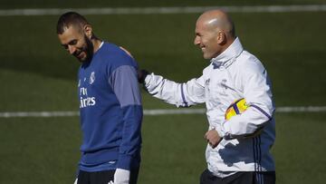 Zidane: Real Madrid boss names 20-man squad for Villarreal