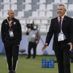 Duilio Davino ratificó a Javier Aguirre