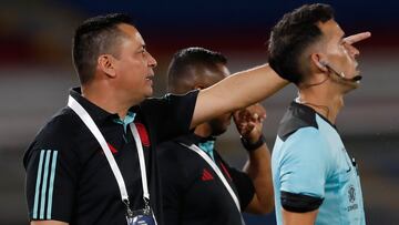 Héctor Cárdenas durante el partido entre Colombia y Paraguay en el Sudamericano Sub 20.