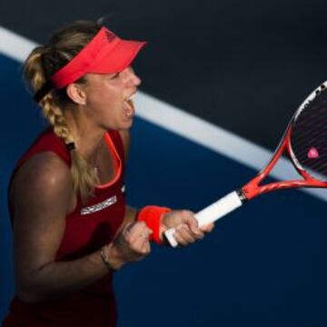 Angelique Kerber celebra su pase a la final de Hong Kong.