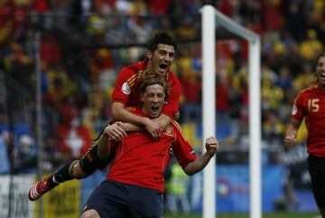 La gran dupla del fútbol español. Más de 60 goles entre ambos. Casi 100 goles entre el asturiano y el madrileño.