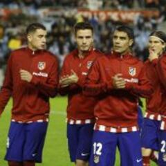 Mezcla de pitos y aplausos para Augusto en su regreso