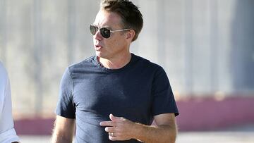 Graeme Le Saux celebra la vuelta a los entrenamientos