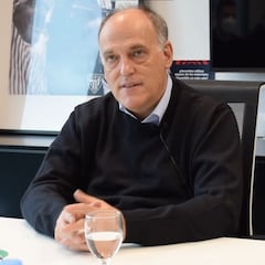 Tebas: "El Valencia ha tenido una doble pandemia: la de la COVID, y no clasificarse para Champions"