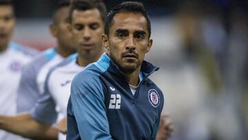 A la fuerza: Así fue como sacaron a Rafa Baca de Cruz Azul
