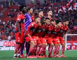 Xolos y la increíble multa a sus jugadores si no usan tachos rojos