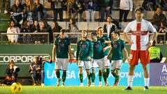 El Racing de Ferrol tumba el muro del Huesca