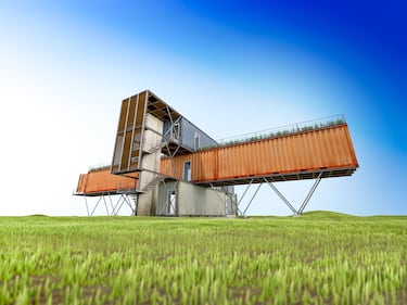 Se construyen con contenedores de transporte marítimo (ISO), lo que las convierte en una opción de reciclaje masivo. Se estima que hay millones de contenedores inactivos que ya no son aptos para el transporte, dándoles una segunda vida.