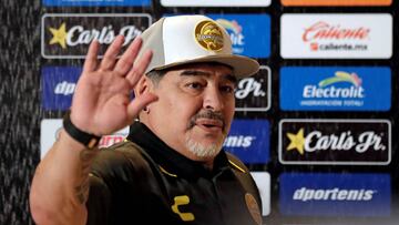 Turco Mohamed le habló de Dorados a Maradona