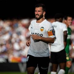 Gayà renueva hasta 2027: “Para toda la vida”