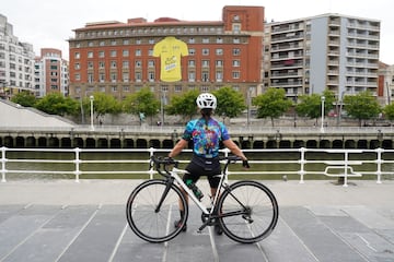 Bilbao se está engalanando para recibir el Tour de Francia.