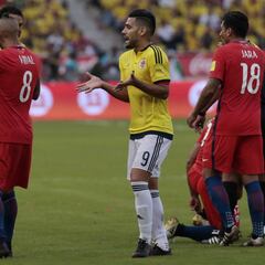 FIFA sanciona a la FCF por cantos homofóbicos en Colombia-Chile