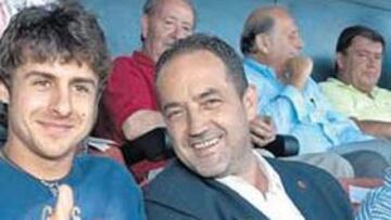 <b>AIMAR, EN SORIA. </b>El Cai vio el partido junto a Agapito, saludó a Goiko y a sus nuevos compañeros.