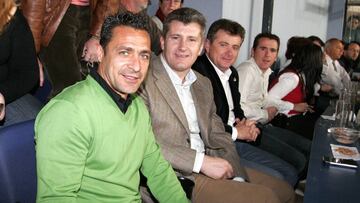 Moya, junto a Davor Sujer en el Sánchez Pizjuán.