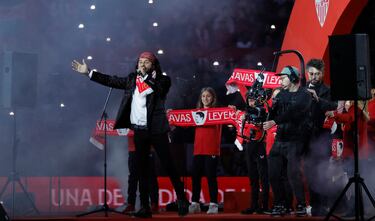 Actuación de El Arrebato.