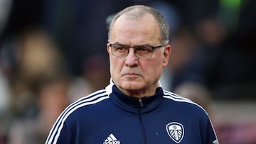 Bielsa reconduce al Leeds