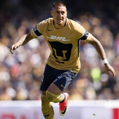 Nicolás Castillo, el hombre de los dobletes con Pumas