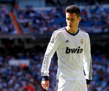 José Callejón firmó por el Napoli italiano por una cantidad total de 10 millones de euros para la temporada 2013-14.