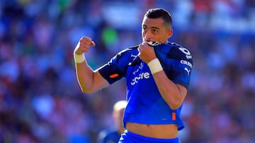 MEX8793. SAN LUIS POTOSÍ (MÉXICO), 17/07/2022.- Rogelio Funes Mori de Monterrey celebra un gol anotado al Atlético San Luis, durante un partido por la jornada 3 del torneo Apertura 2022 de la Liga MX hoy en el estadio Alfonso Lastras, en San Luis Potosí (México). EFE/Víctor Cruz
