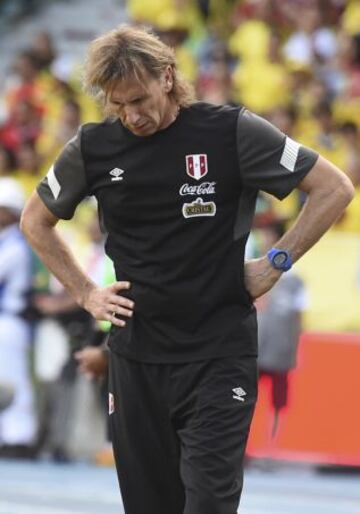 El 'Tigre' Gareca asumió en marzo de 2015 la dirección técnica de la selección de Perú. Su debut fue el 31 de marzo en un amistoso ante Venezuela. Terminó 0-1 a favor de los llaneros.