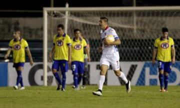 Rodrigo Teixeira celebra el empate para Nacional.